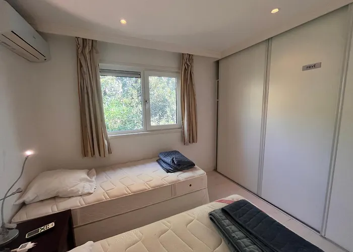 Villa Gioia -vue Mer- Proche De Favone Conca